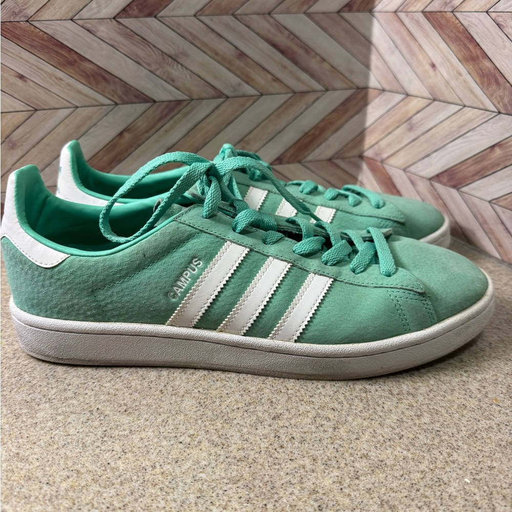 Men’s size 11, mint green campus Adidas sneakers